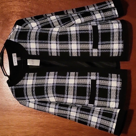 Kasper Jackets & Blazers - NWT Kasper black cream open front corpcore blazer size 10